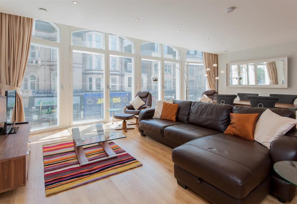 Lachlan Apartment (photo 2) at Lachlan Apartment in Edinburgh, Midlothian