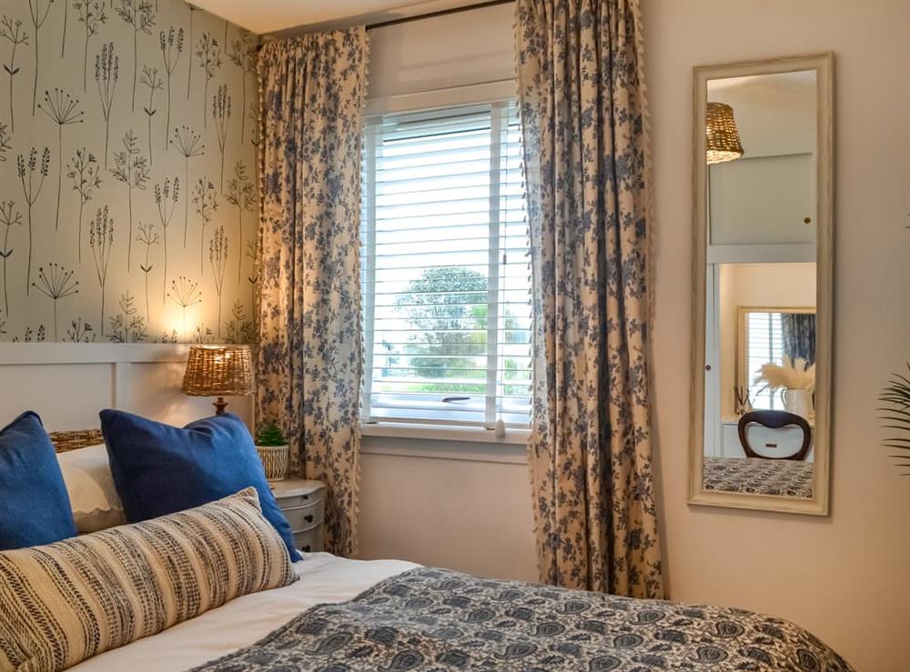 Double bedroom (photo 2) at Laigh Isle in Newton Stewart, Wigtownshire