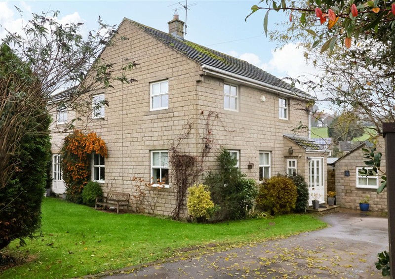 This is the setting of Lair Close House at Lair Close House, Shaw Mills near Ripley