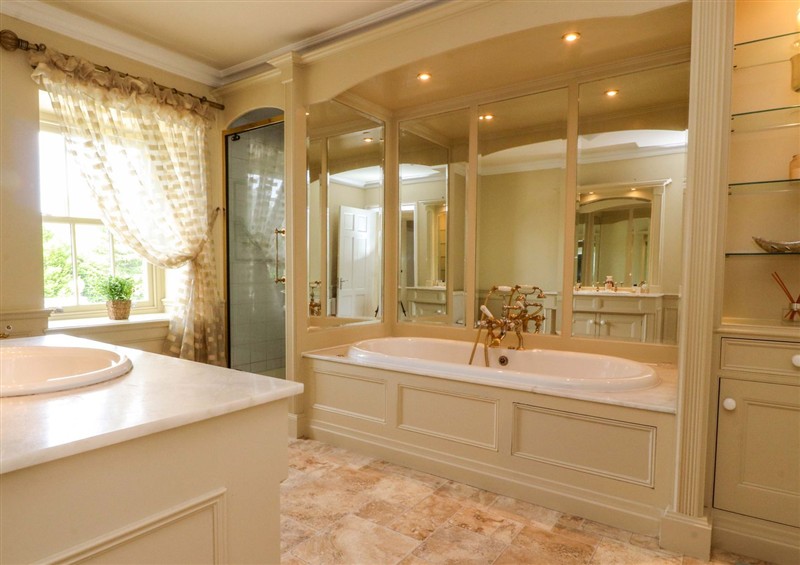 The bathroom (photo 6) at Laithe House, Burnley