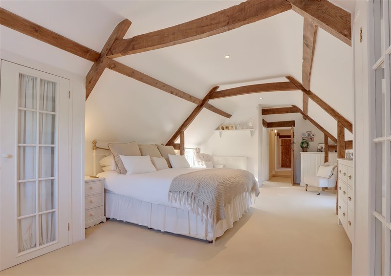 This is a bedroom (photo 2) at Lake Cottage, Swindon