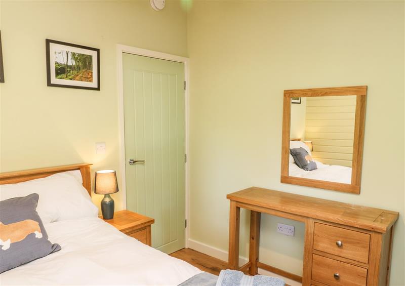 A bedroom in Lake View Lodge at Lake View Lodge, Wykeham near East Ayton