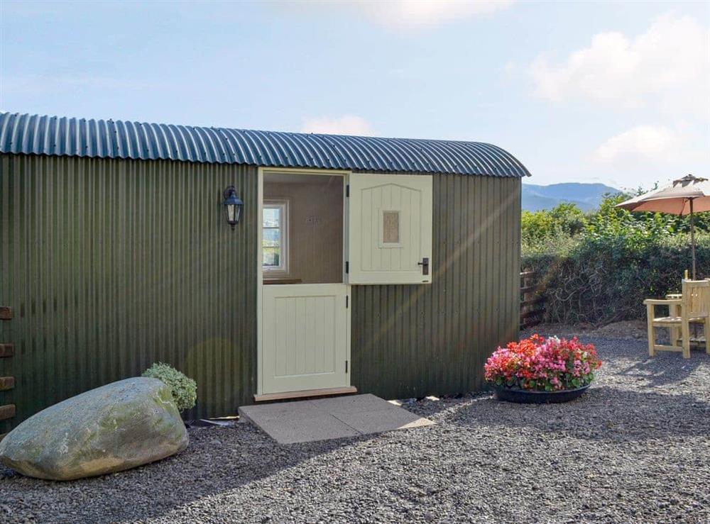 Delightful accommodation at Lake View Shepherds Hut in Keswick, Cumbria