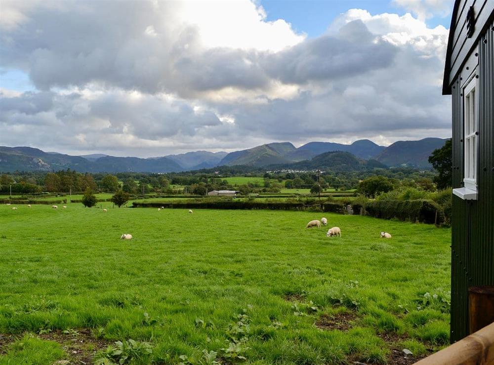 Surrounded by open farmland at Derwent, 