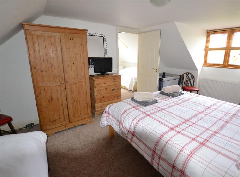 Family bedroom (photo 2) at Lakeland Lodge in Kings Lynn, Norfolk