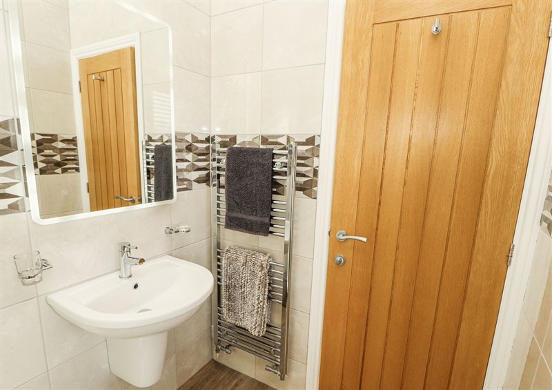 The bathroom (photo 2) at Lakes View Apartment 2, Carnforth