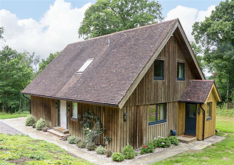 The setting of Lakeside Lodge (photo 3) at Lakeside Lodge, Witherenden Hill near Burwash