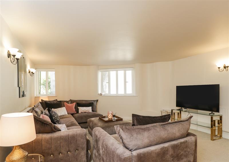 The living area at Lakeside Mill Cottage, Longfords Mill near Nailsworth