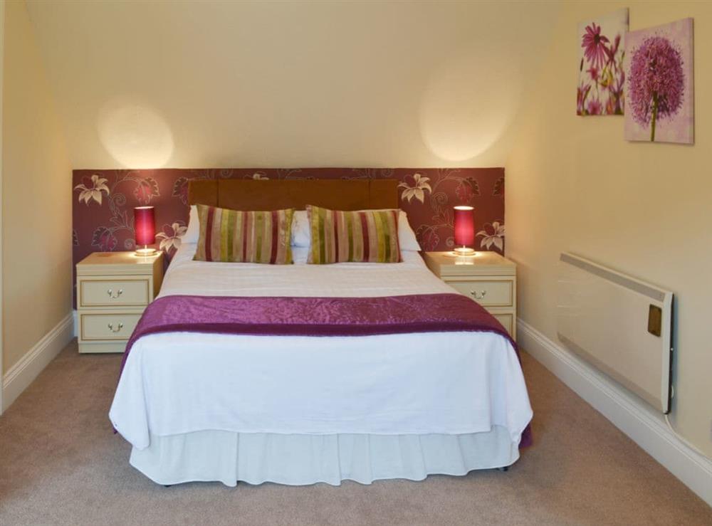 Double bedroom (photo 4) at Lakeview in Liskeard, Cornwall