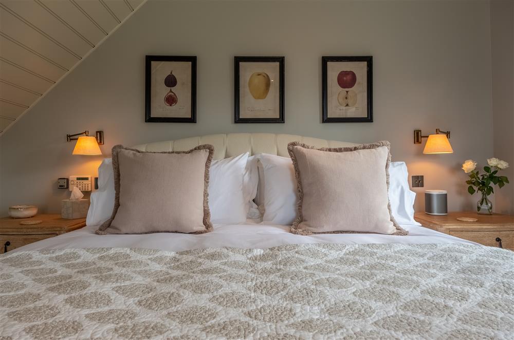 Bedroom one with a 6’ super-king size bed at Lakeview Oast, Goudhurst