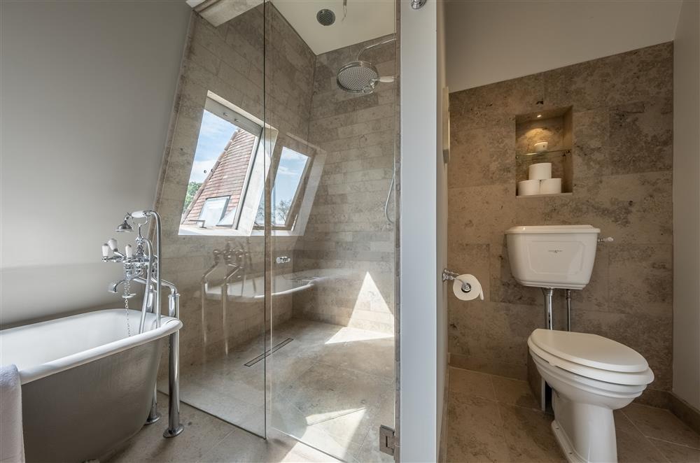 En-suite to bedroom one with walk-in shower at Lakeview Oast, Goudhurst