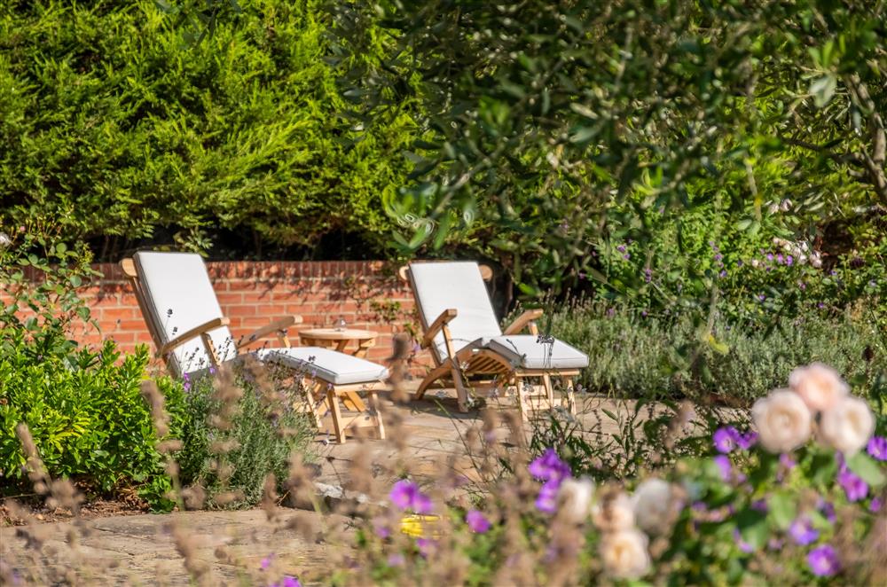 Relax and unwind in the garden at Lakeview Oast, Goudhurst