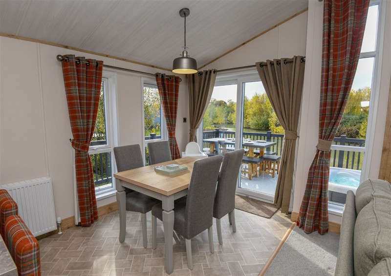 Enjoy the living room (photo 3) at Lakewood Retreat, Woodhall Spa