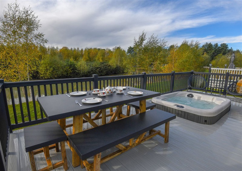 The perfect place to take seat at Lakewood Retreat, Woodhall Spa