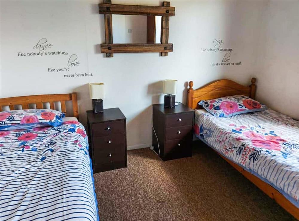 Twin bedroom at Lamastar in Woolsery, near Hartland, Devon