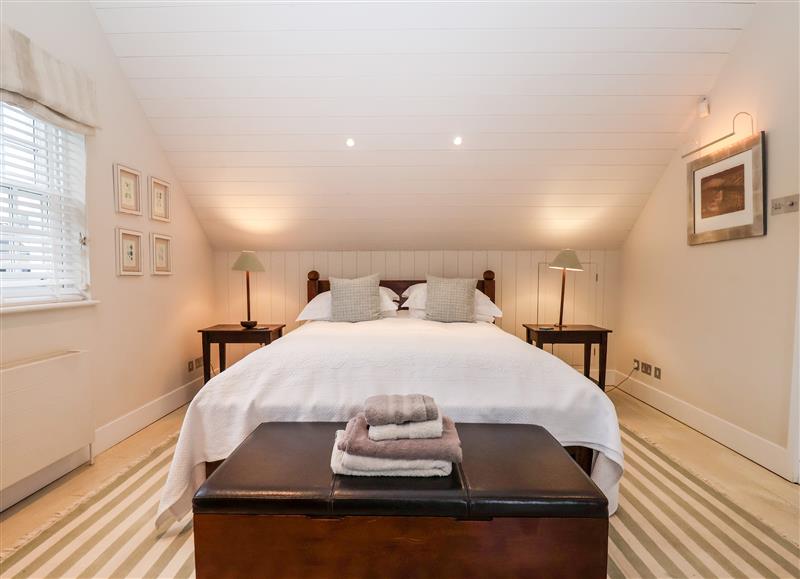 One of the 3 bedrooms (photo 4) at Lampland House, Walberswick