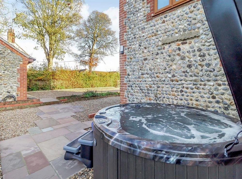 Hot tub at Landers Mews in Trunch, near North Walsham, Norfolk
