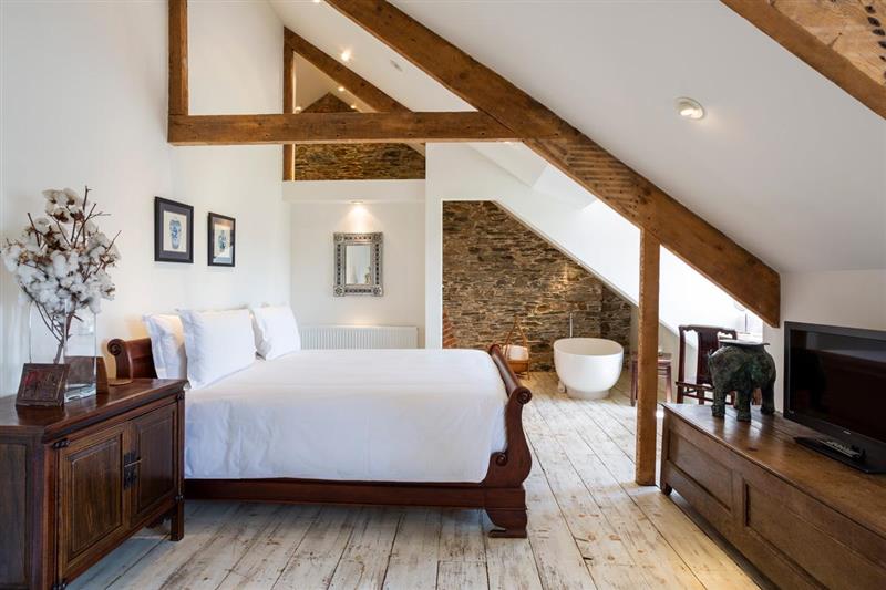 Double bedroom at Landscove House & Barns, Newton Abbot, Devon