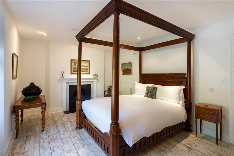 Four poster bed at Landscove House & Barns, Newton Abbot, Devon