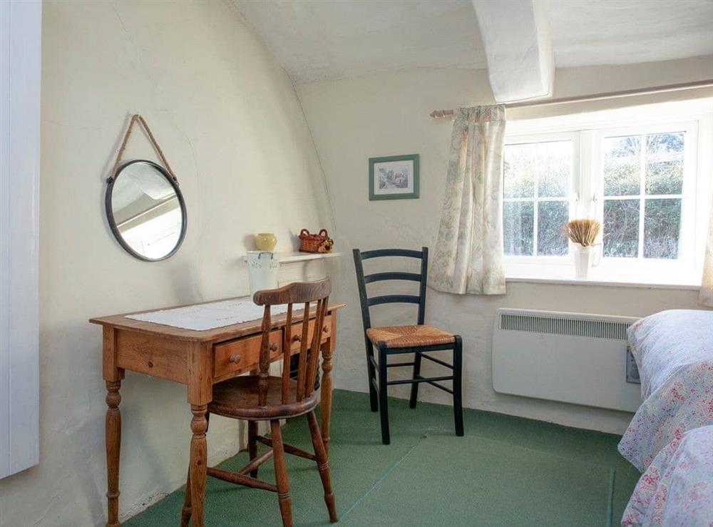 Twin bedroom (photo 2) at Lanes Cottage in Kentisbeare, near Cullompton, Devon