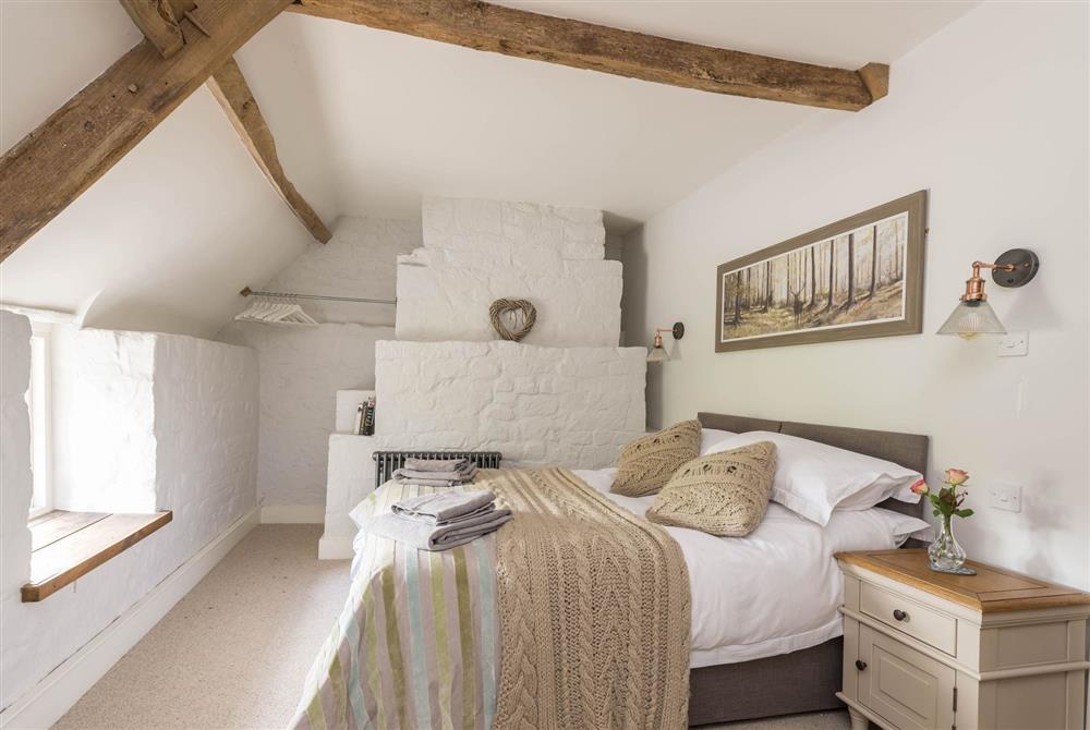 Super-king size or twin bedroom at Lanes End Cottage, Dorchester