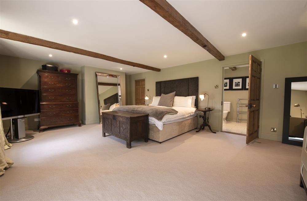 Lanesfoot Farm, Yorkshire: The master bedroom with a 6ft super-king size bed and en-suite bathroom
