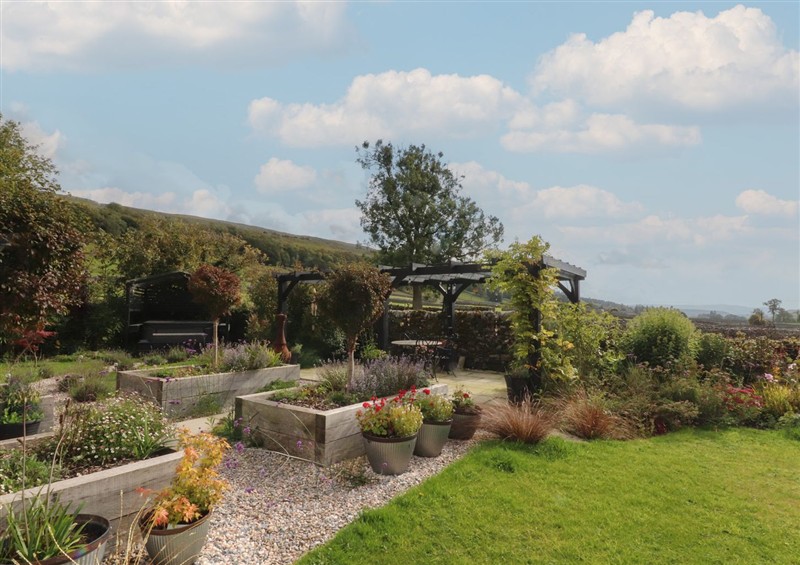 Enjoy the garden (photo 2) at Langcliffe House, Kettlewell