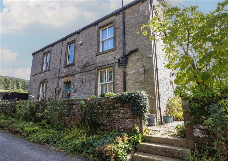 The setting at Langcliffe House, Kettlewell