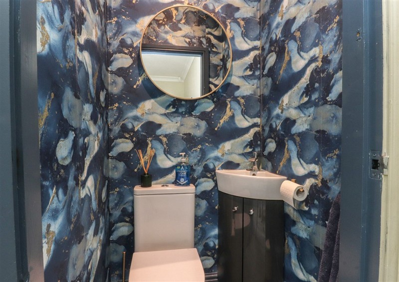 This is the bathroom at Langcliffe House, Kettlewell