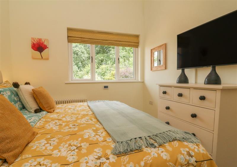 One of the 2 bedrooms (photo 3) at Langdale Barn, Sampford Courtenay