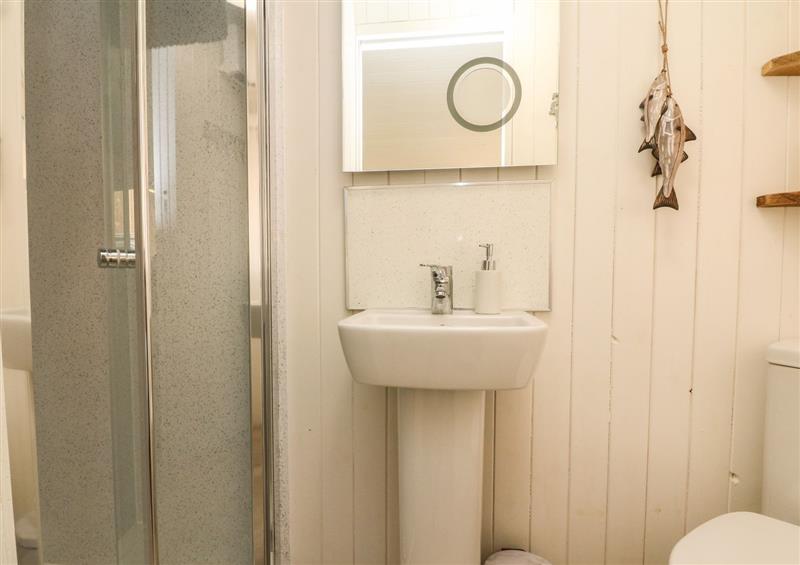 This is the bathroom at Langdale Lodge, Sampford Courtenay