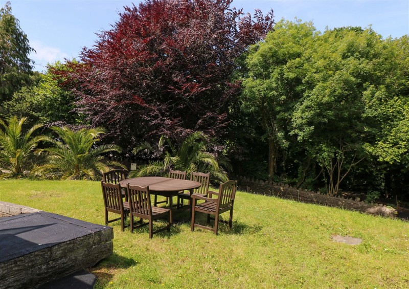Enjoy the garden at Langland Heights, Mumbles