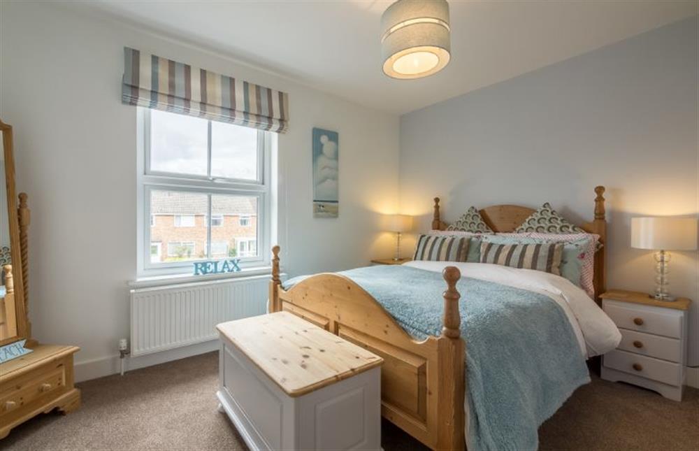 Langleyfts Cottage: double bedroom with a double bed at Langleys Cottage, Heacham near Kings Lynn
