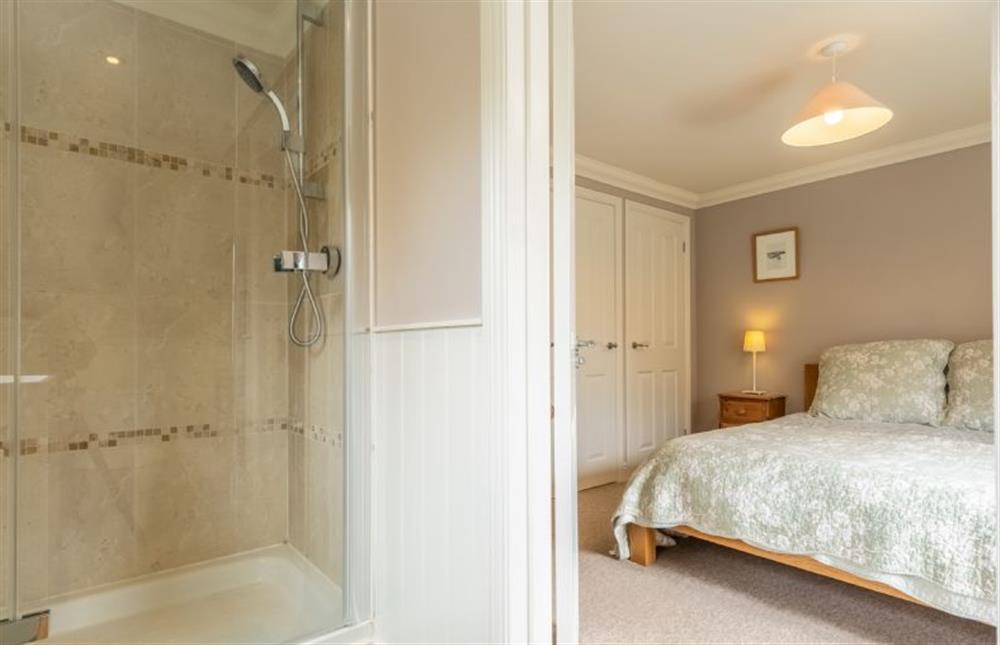 Lantern Cottage: Master bedroom en-suite with a shower  at Lantern Cottage, Wells-next-the-Sea