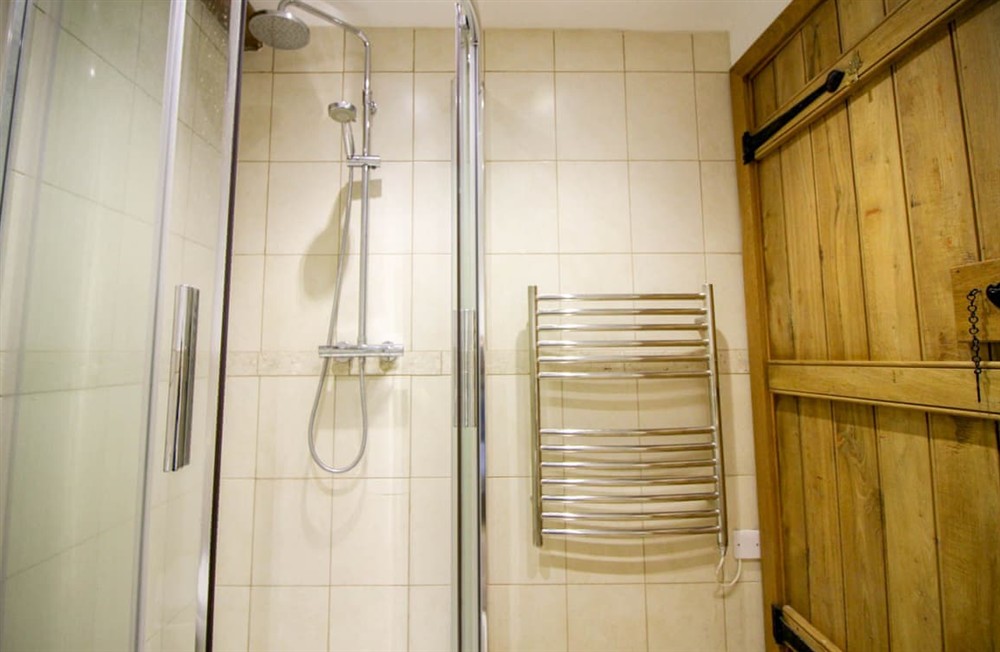 Shower room at Lanxton Barn in Launceston, Cornwall