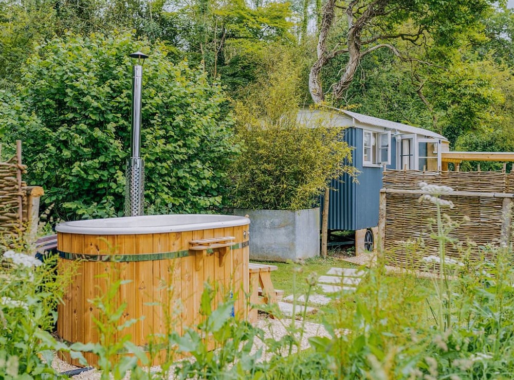 Hot tub at Lapwing Hut in Cholderton, near Salisbury, Hampshire