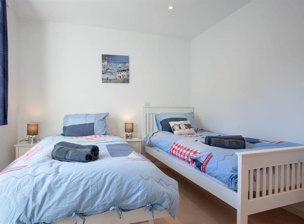 Twin bedroom (photo 2) at Lark Rise in Northam, near Westward Ho!, Devon