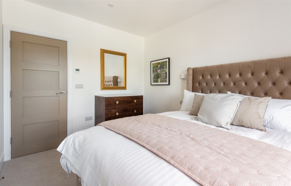 One of the 4 bedrooms (photo 3) at Larkrise in Kingsbridge