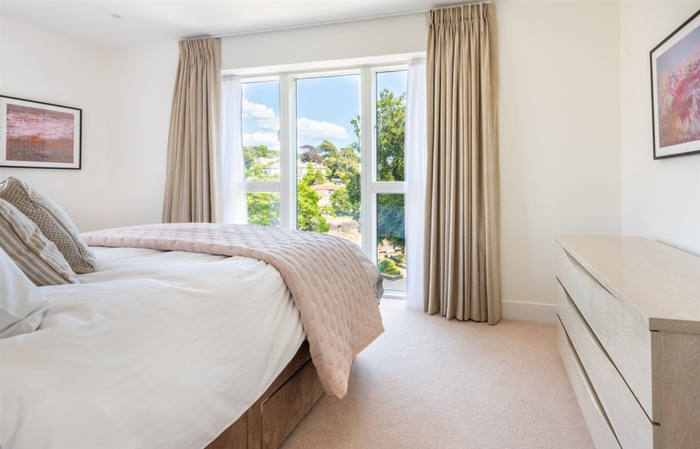 One of the 4 bedrooms (photo 4) at Larkrise in Kingsbridge