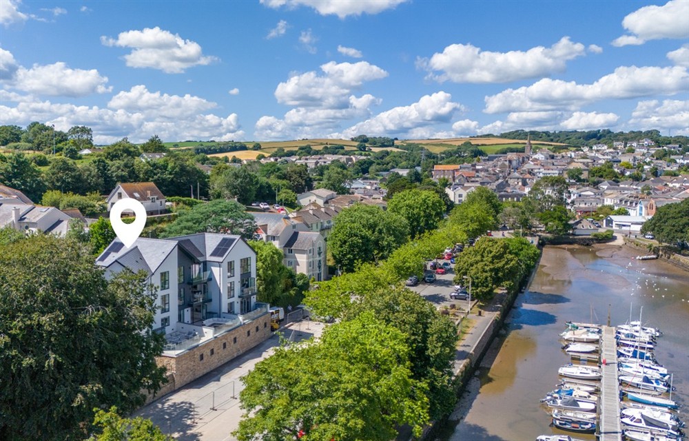 Photo of Larkrise (photo 2) at Larkrise in Kingsbridge