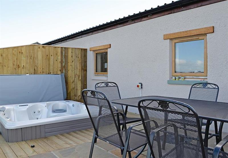 Hot tub in the Corry Brock Cottage at Larkshayes Cottages in Dalwood, Axminster