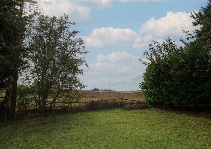 Rural landscape at Larkspur Cottage, Huttoft