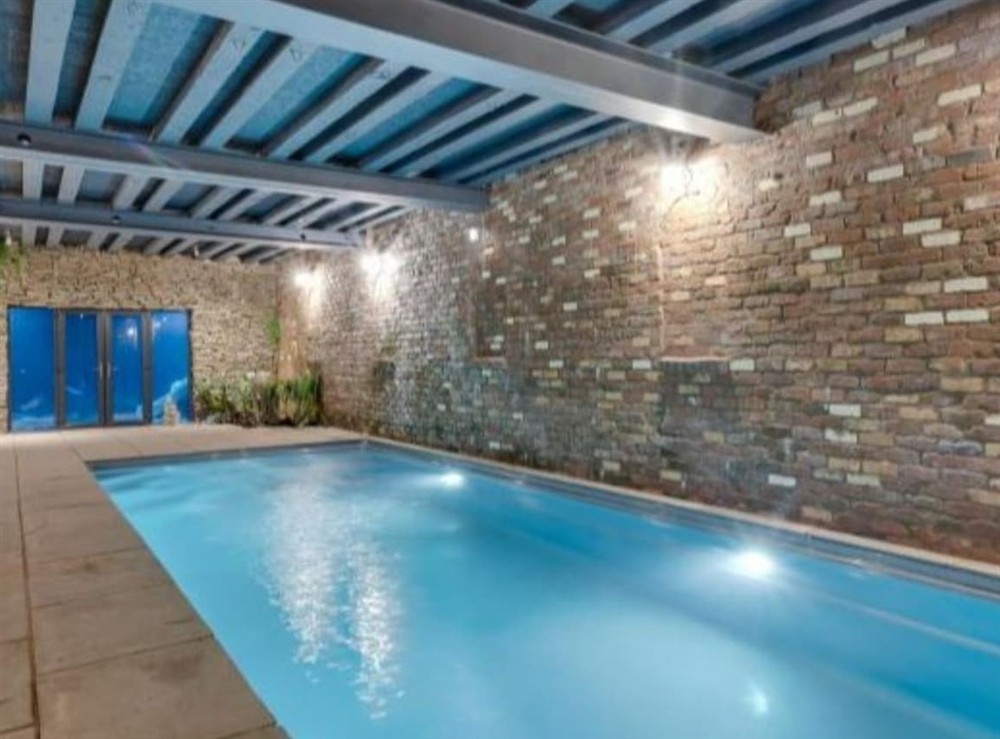 Larkspur Cottage, All Nottinghamshire at Larkspur Cottage in Sherwood Forest, England