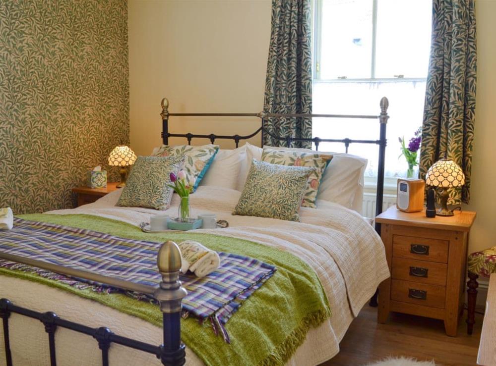 Charming double bedroom at Larkspur in St Leonards-on-Sea, near Hastings, East Sussex