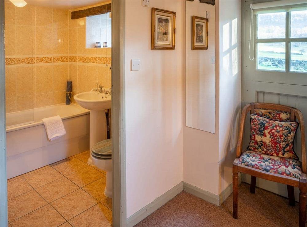 Hallway and bathroom at Foxglove Cottage, 