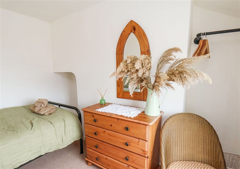 Bedroom (photo 3) at Launchers Cottage, Scarborough