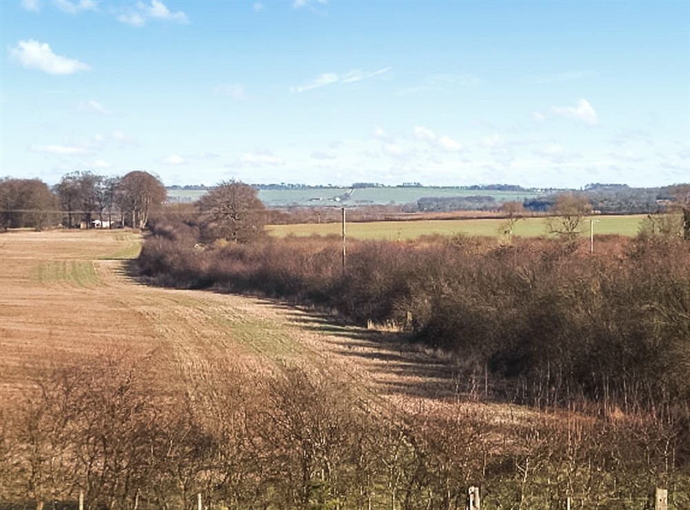Surrounding area (photo 2) at Lauras Loft in Greetham, near Horncastle, Lincolnshire