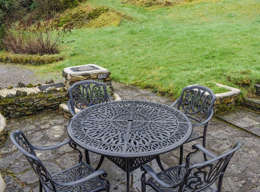 Sitting-out-area at Lavender Cottage in Bowness-near-Windermere, Crosthwaite, Cumbria