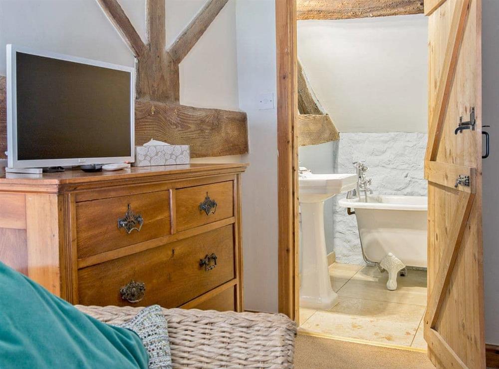 Double bedroom (photo 10) at Lavender Cottage in Buxton, Derbyshire