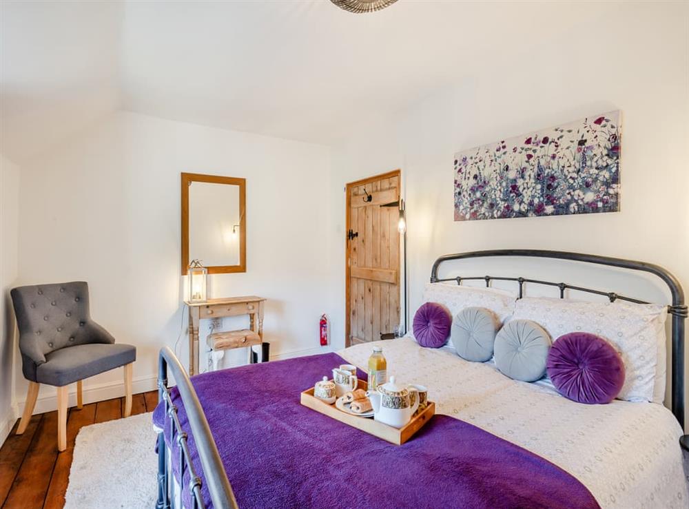 Double bedroom at Lavender Cottage in Heacham, Norfolk